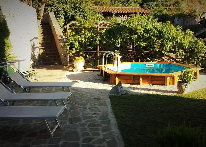Willa Talea SantʼAgata sui Due Golfi